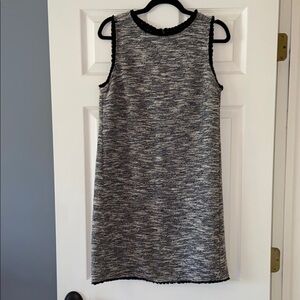 Elegant Black and Gray Sleeveless Dress